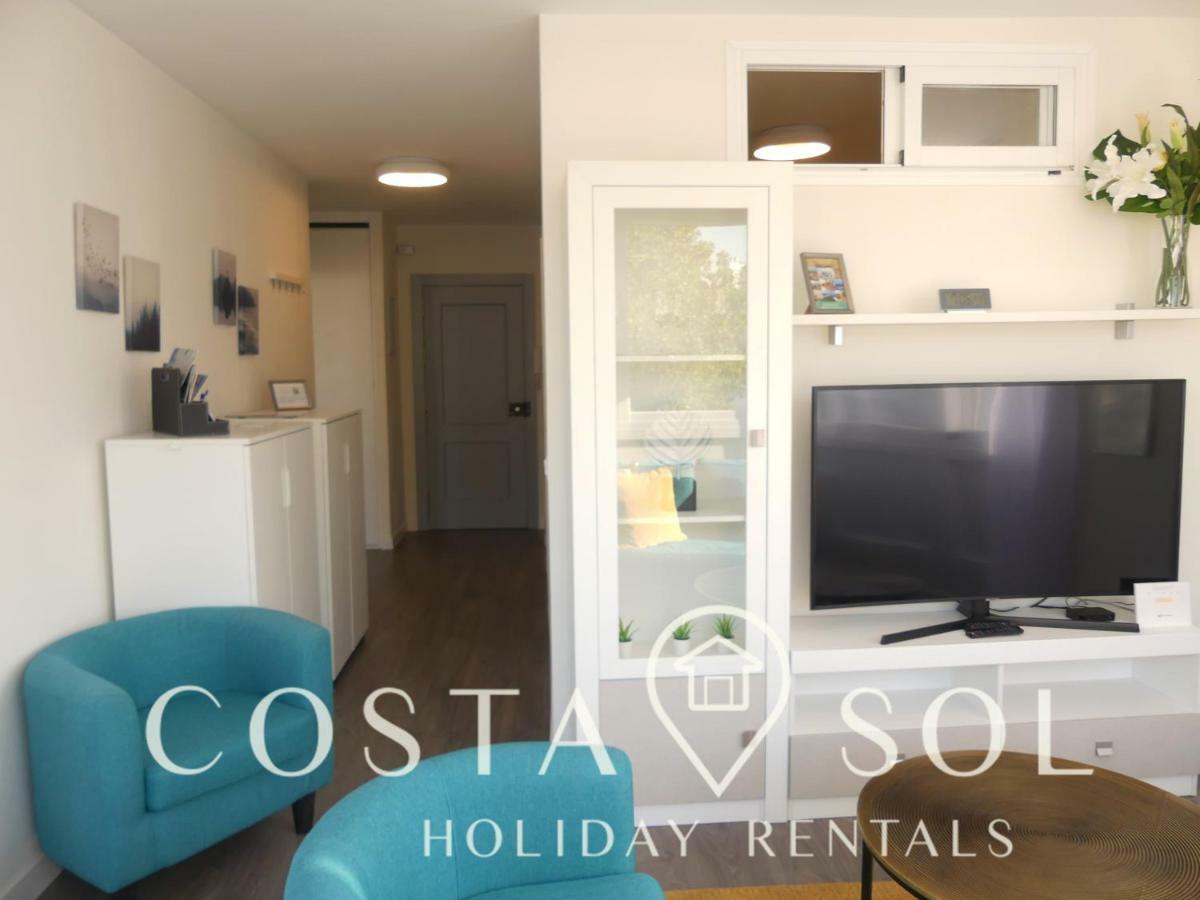Apartamento Vacacional A 1 Minuto De La Playa - Carihuela توريمولينوس المظهر الخارجي الصورة